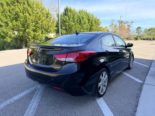 2012 Hyundai ELANTRA Limited