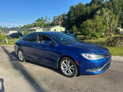 Vivid Blue Pearlcoat 2015 Chrysler 200 Limited