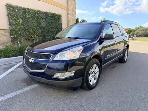 2012 Chevrolet Traverse LS