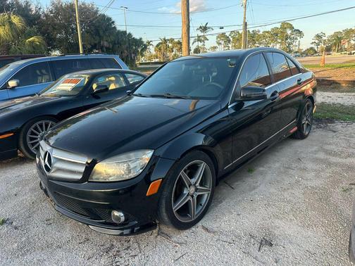 2010 Mercedes-Benz C-Class Sport