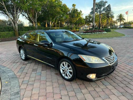 2011 Lexus ES 350 Base
