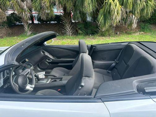 Summit White 2011 Chevrolet Camaro 1LT