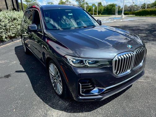 2019 BMW X7 xDrive50i