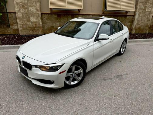 2012 BMW 328 328i Sedan 4D
