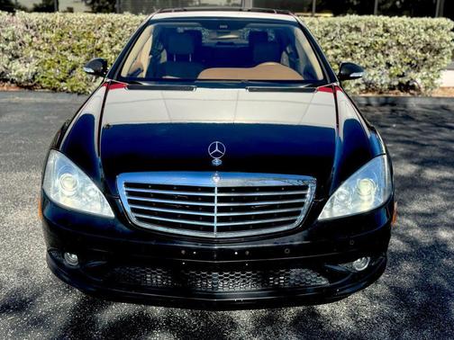 2007 Mercedes-Benz S-Class S 550 Sedan 4D