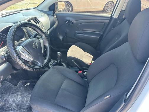 2018 Nissan Versa 1.6 S