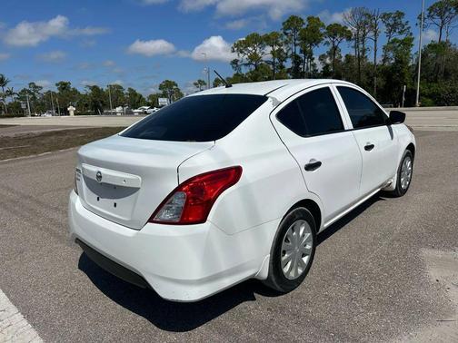 2018 Nissan Versa 1.6 S