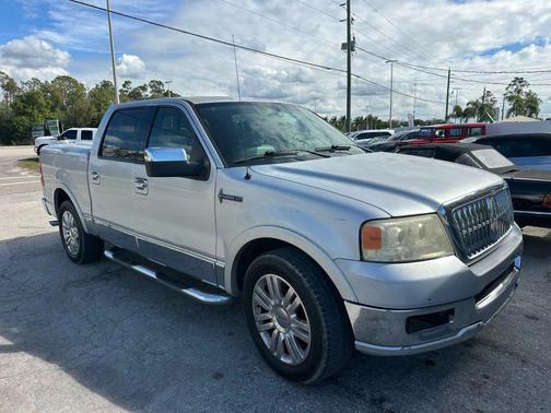 2006 Lincoln Mark LT Pickup 4D 5 1/2 ft