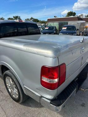 2006 Lincoln Mark LT Pickup 4D 5 1/2 ft