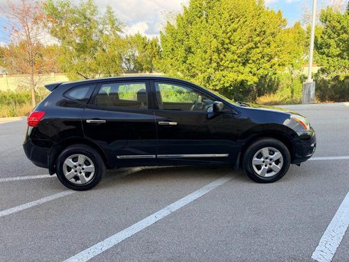 2012 Nissan Rogue S
