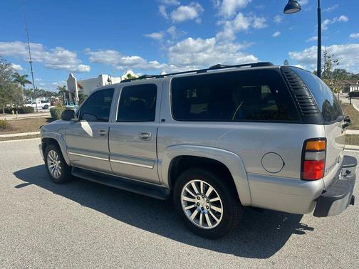 2005 Chevrolet Suburban 1500 LT