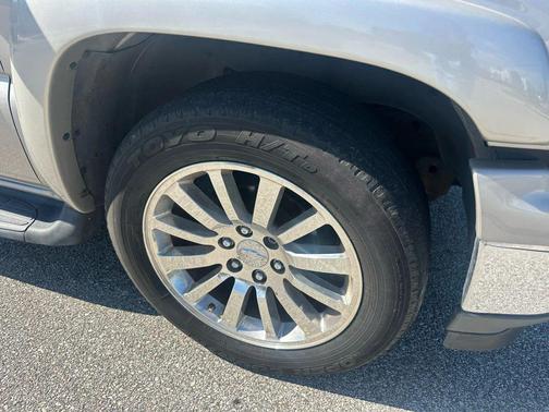 2005 Chevrolet Suburban 1500 LT