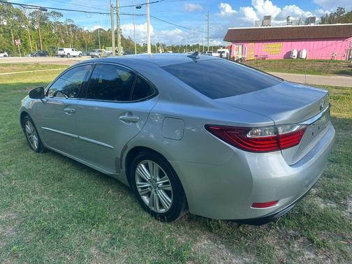 Silver Lining Metallic 2014 Lexus ES 350 Base
