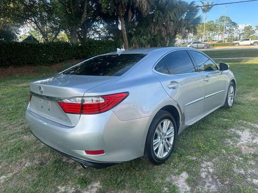 Silver Lining Metallic 2014 Lexus ES 350 Base