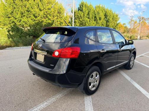 2011 Nissan Rogue S