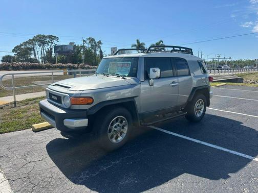 Iceberg 2012 Toyota FJ Cruiser Base