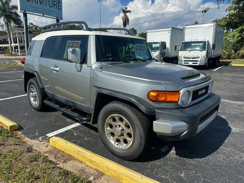 Iceberg 2012 Toyota FJ Cruiser Base