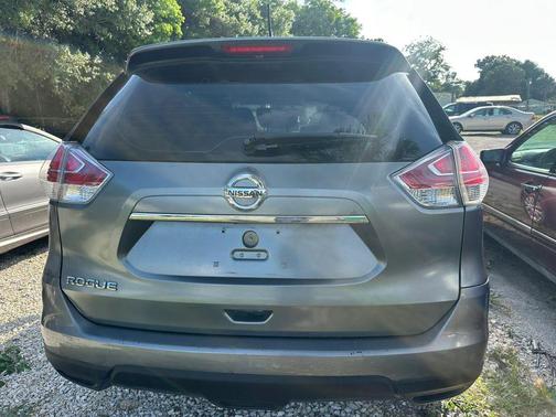 Gun Metallic 2015 Nissan Rogue S