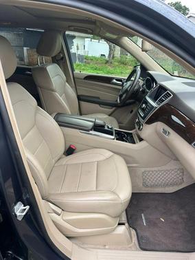 2015 Mercedes-Benz M-Class 4MATIC