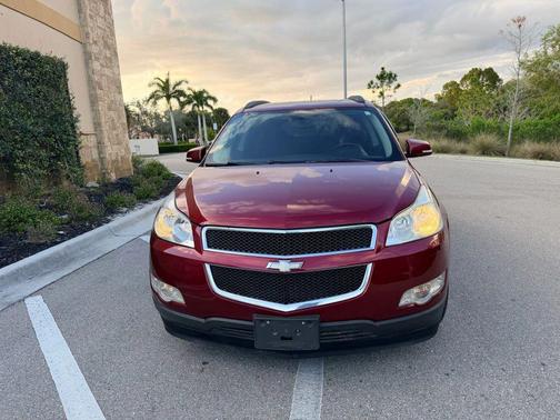 2010 Chevrolet Traverse LT