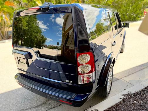 2013 Land Rover LR4 Base