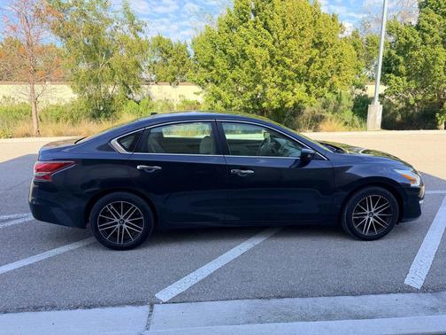 2013 Nissan Altima 2.5 SV