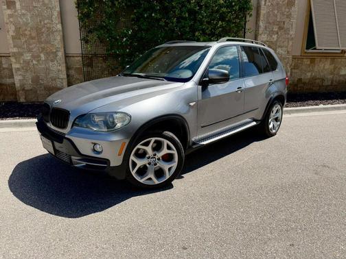 2007 BMW X5 4.8i