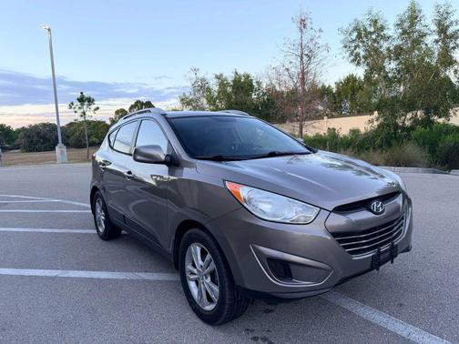 2010 Hyundai TUCSON GLS