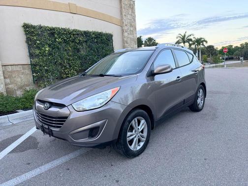2010 Hyundai TUCSON GLS