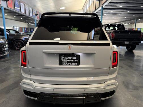White 2026 Rolls-Royce Cullinan