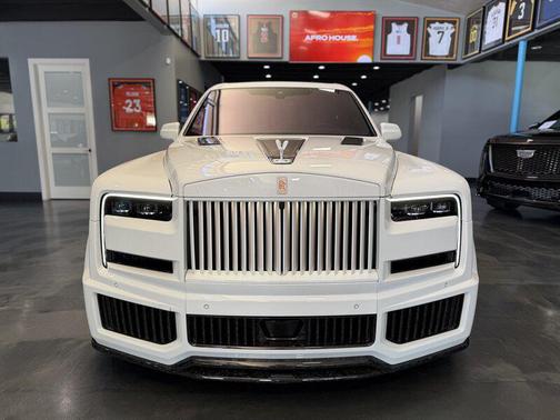 White 2026 Rolls-Royce Cullinan