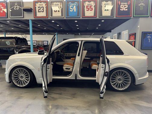 White 2026 Rolls-Royce Cullinan