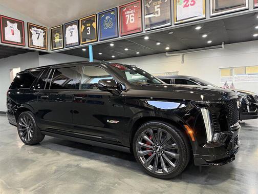 2026 Cadillac Escalade ESV V-Series