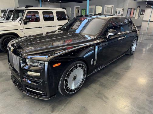 2024 Rolls-Royce Phantom