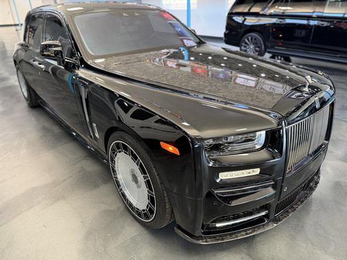 2024 Rolls-Royce Phantom