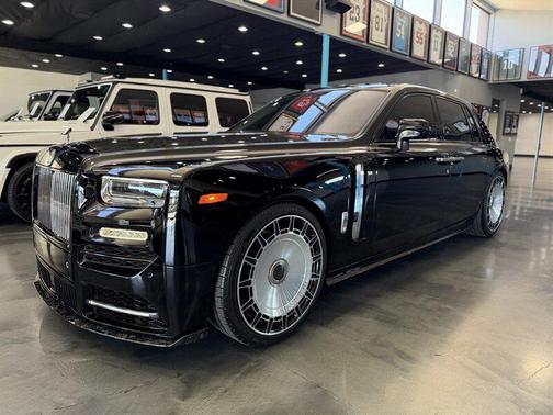 2024 Rolls-Royce Phantom