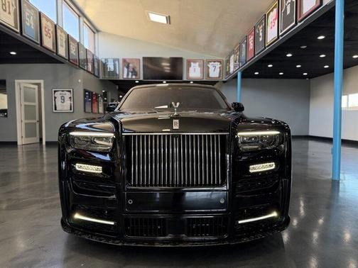 2024 Rolls-Royce Phantom