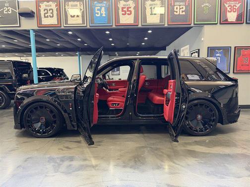 2026 Rolls-Royce Cullinan 