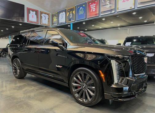 2025 Cadillac Escalade ESV V-Series