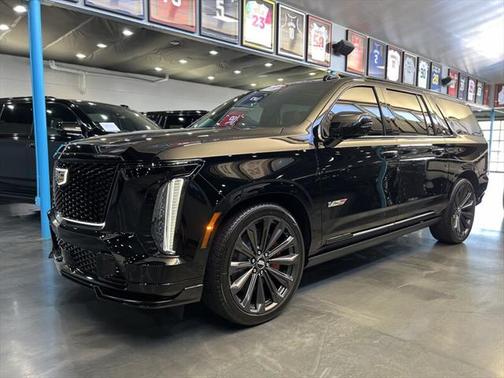 2025 Cadillac Escalade ESV V-Series