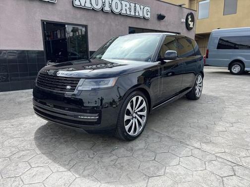 2025 Land Rover Range Rover P530 Autobiography 7 Seat