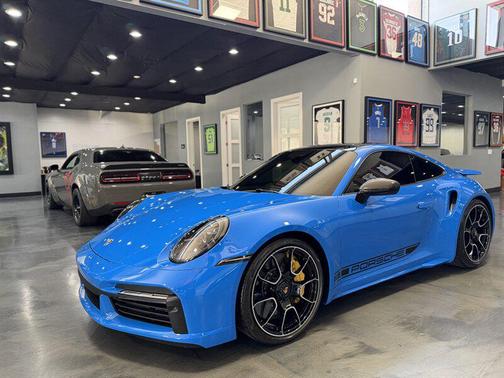 2022 Porsche 911 Turbo S