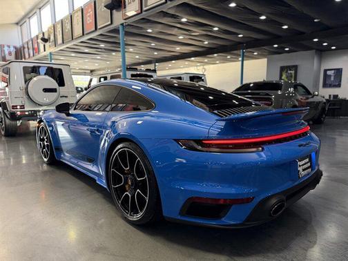 2022 Porsche 911 Turbo S