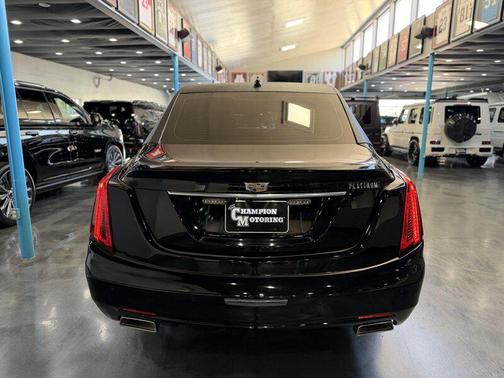 2024 Cadillac XT5 Luxury