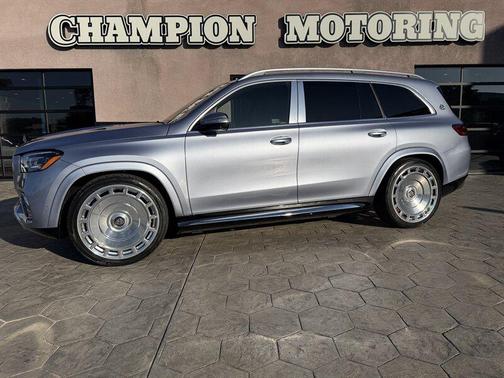 2025 Mercedes-Benz Maybach GLS 600 4MATIC