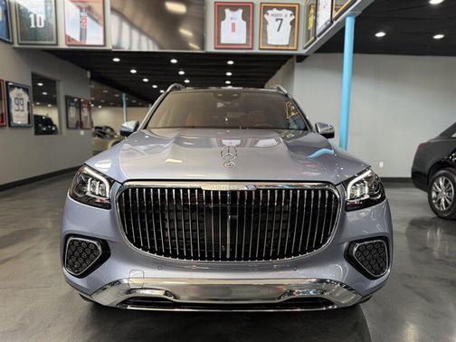 2025 Mercedes-Benz Maybach GLS 600 4MATIC