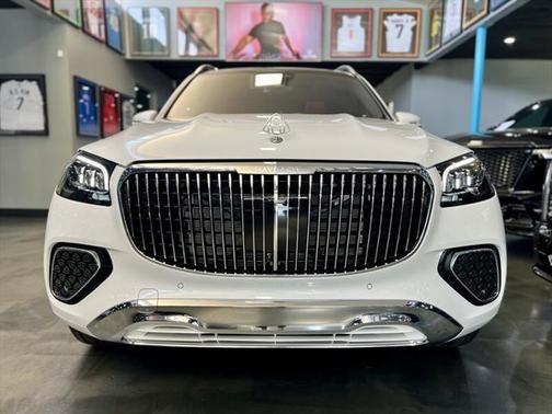 2025 Mercedes-Benz Maybach GLS 600 4MATIC