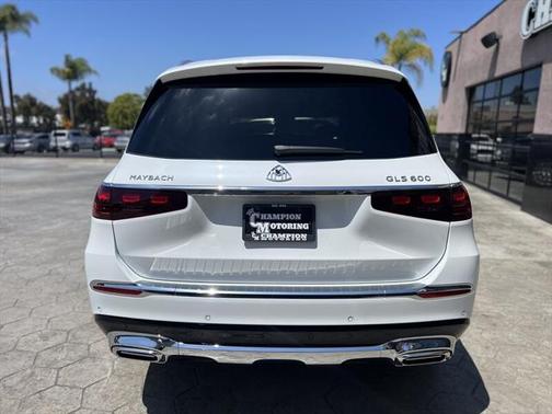 2025 Mercedes-Benz Maybach GLS 600 4MATIC
