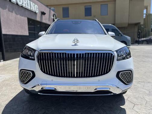 2025 Mercedes-Benz Maybach GLS 600 4MATIC