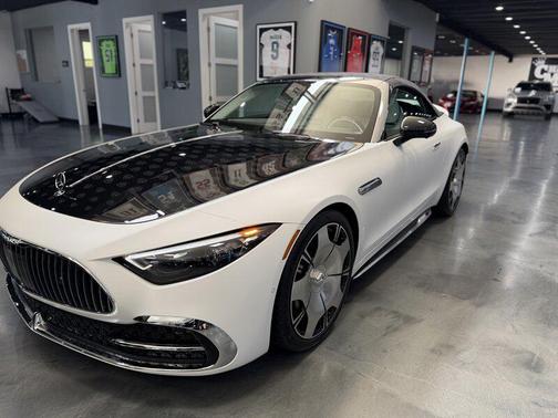 2026 Mercedes-Benz Maybach SL 680 Monogram Series 4MATIC